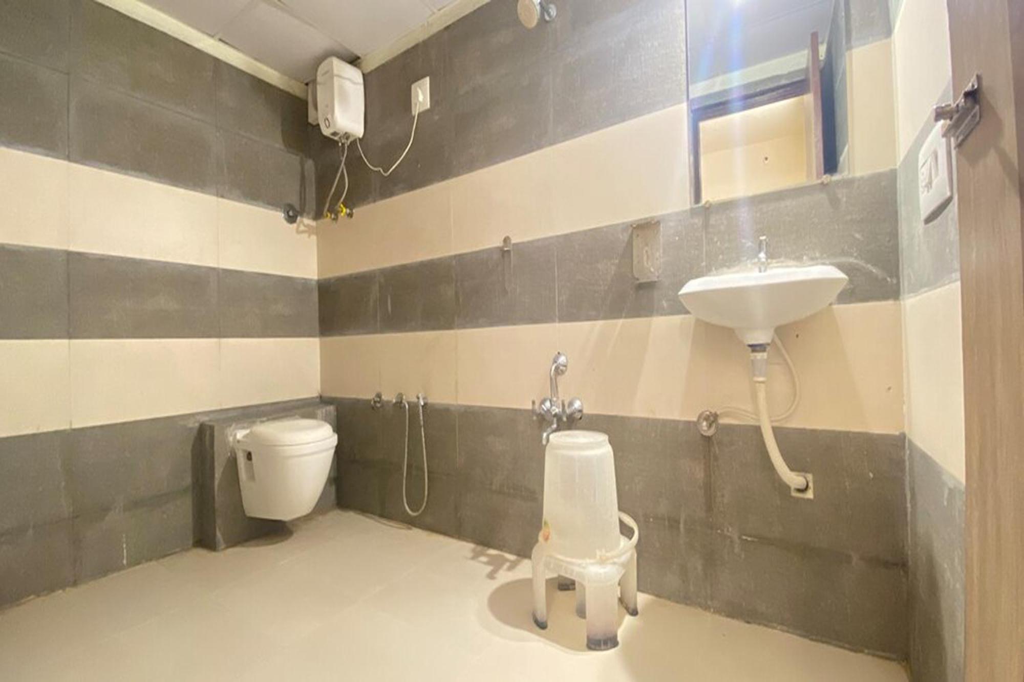 Hotel Kalyan Palace Batwa Bagian luar foto